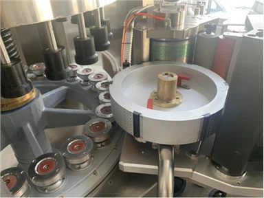 Hot Melt Adhesive Labeling Machine